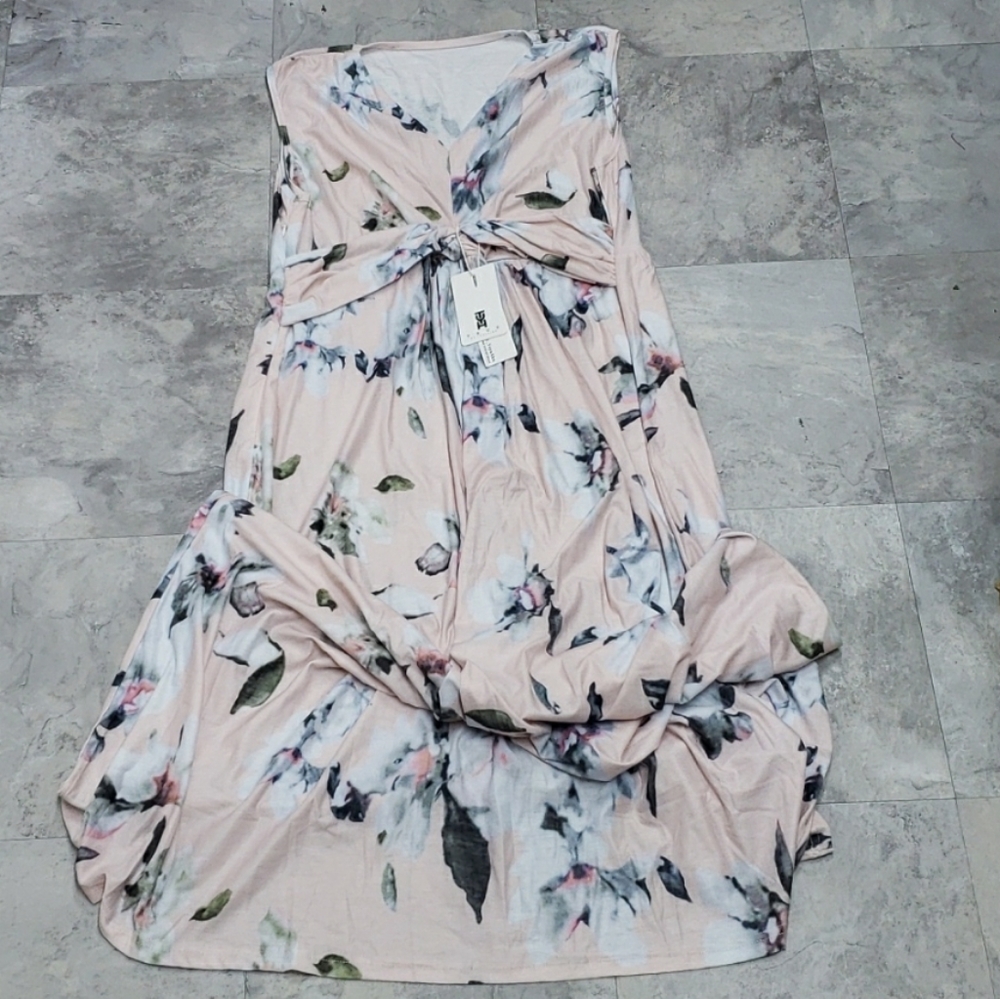 #10191-4 Women’s Dress style T-shirt,L,floral print.